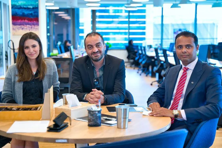 إجراءات تأسيس شركة في المنطقة الحرة في جبل علي